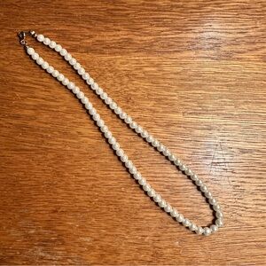 Antique Elegant White Pearl Necklace
